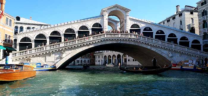 Puente de Rialto San Polo Venecia