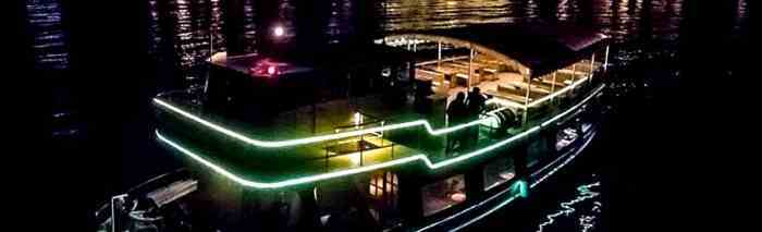 Discoteca en barco