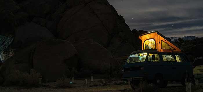 Ver las estrellas en una camper