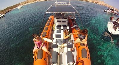 Excursión en lancha por Menorca
