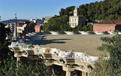 La Plaza de la Naturaleza Parc Güell La Plaza de la Naturaleza Parc Güell