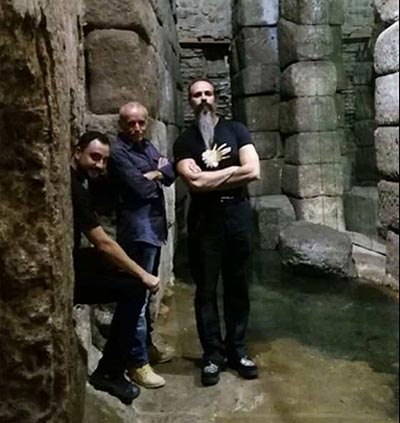 Visita a las Cuevas de Hércules Visita a las Cuevas de Hércules