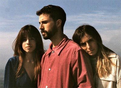 Grupo de folk River Omelet