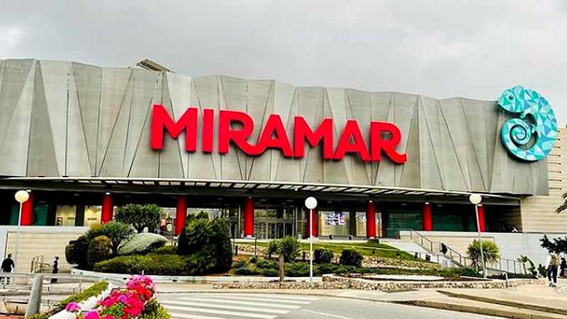 Centro Comercial Miramar en Fuengirola Centro Comercial Miramar en Fuengirola